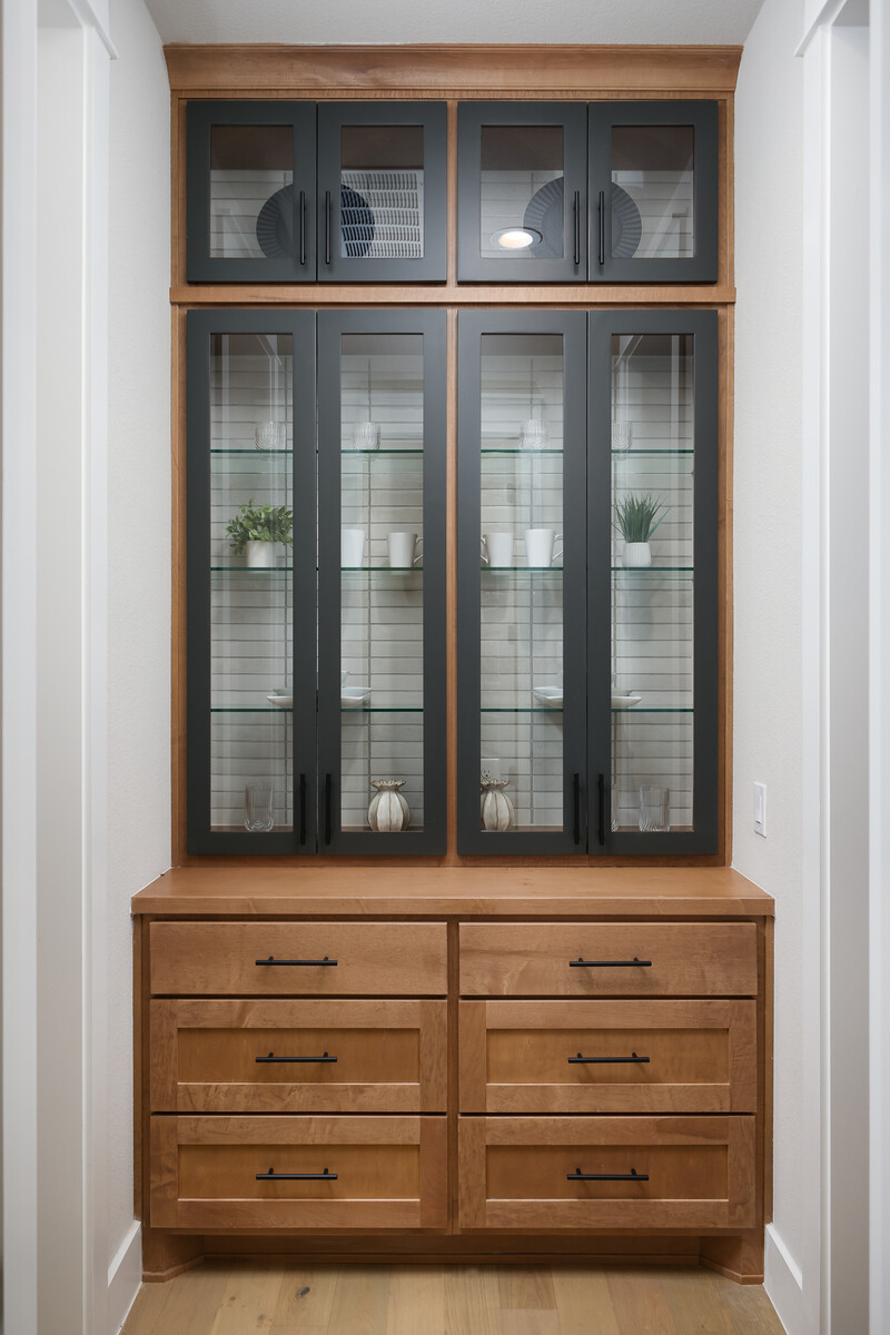 Floor plan at 121 Red Hawk Dr