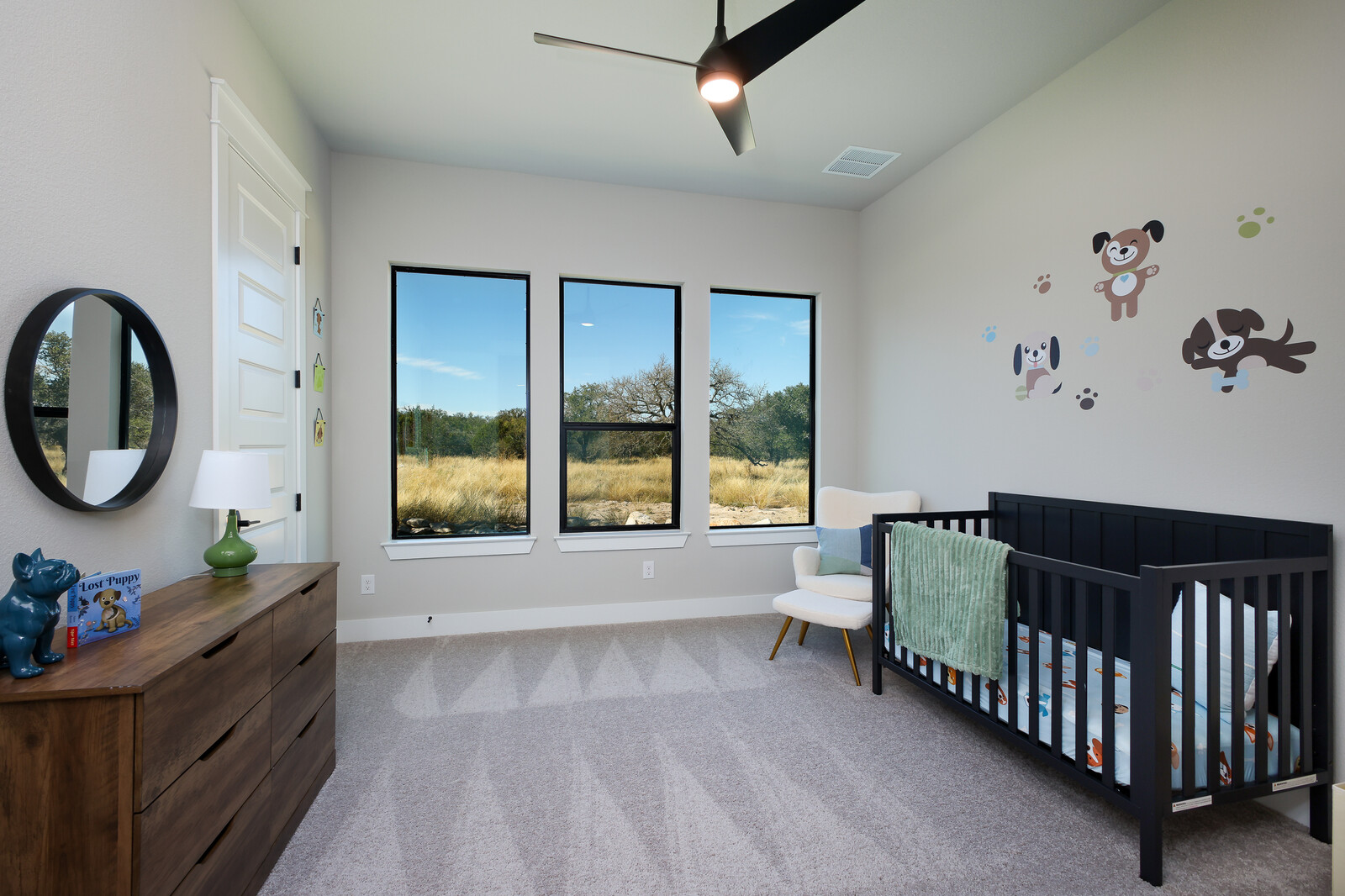 Floor plan at 121 Red Hawk Dr