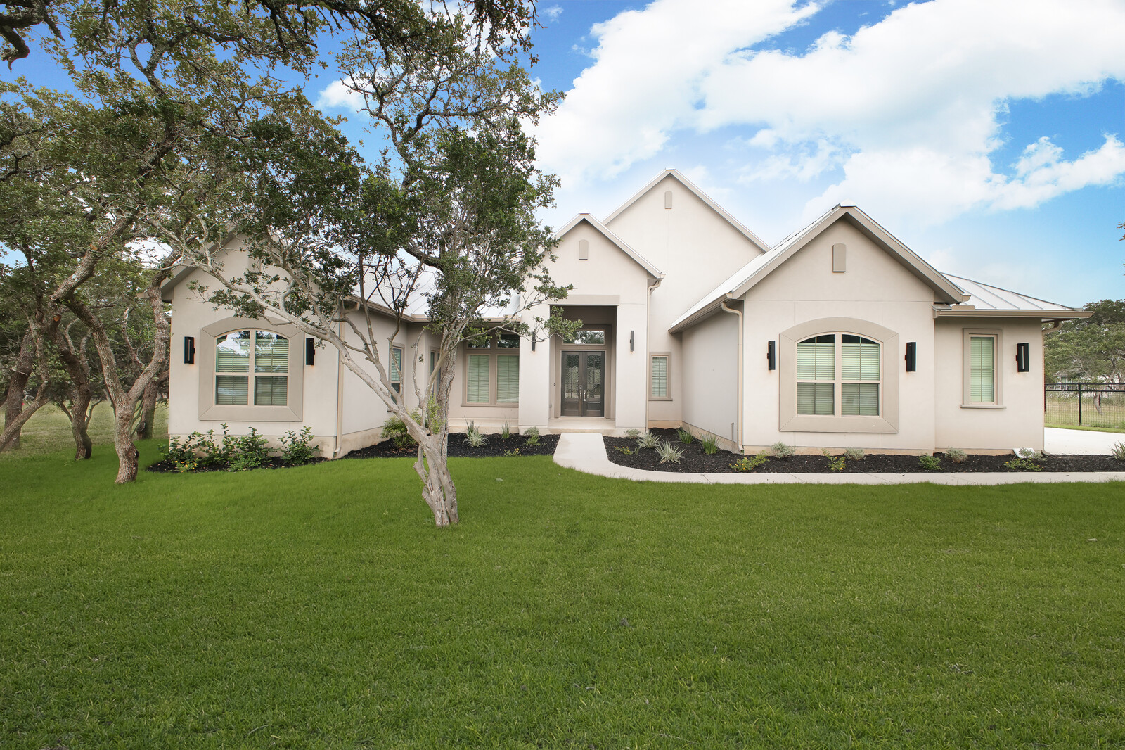 03_34743_Shelly_Brg_Pt_R3_mls