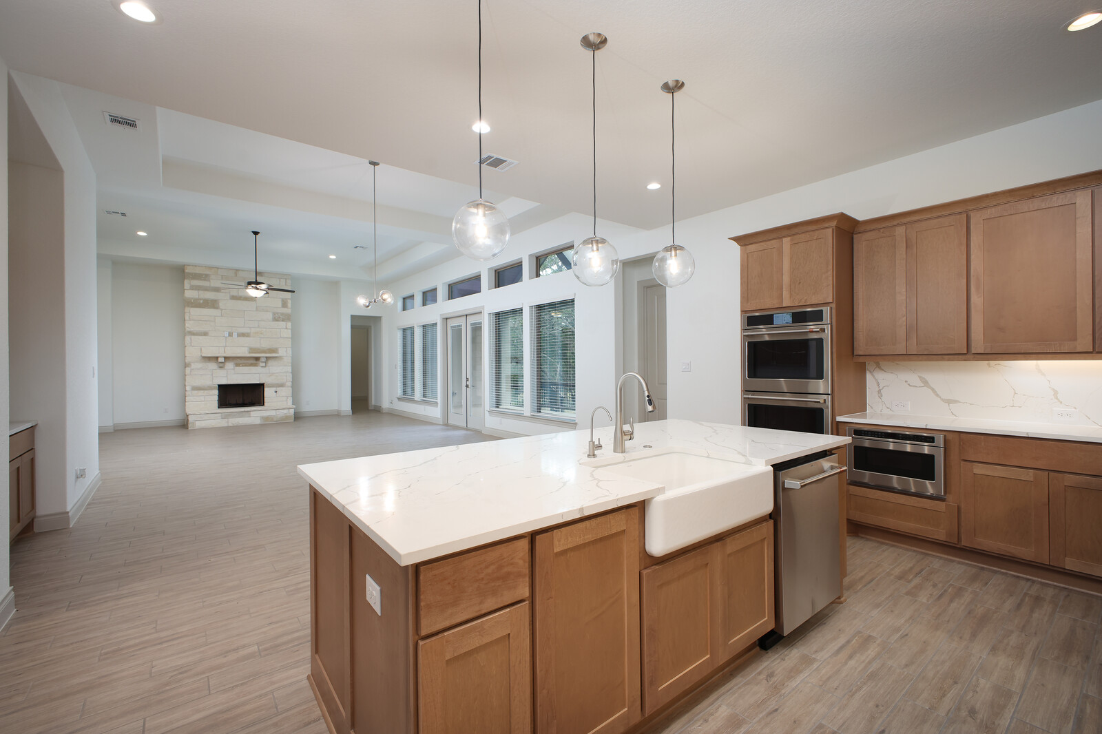 17_34743_Shelly_Brg_Pt_R17_mls