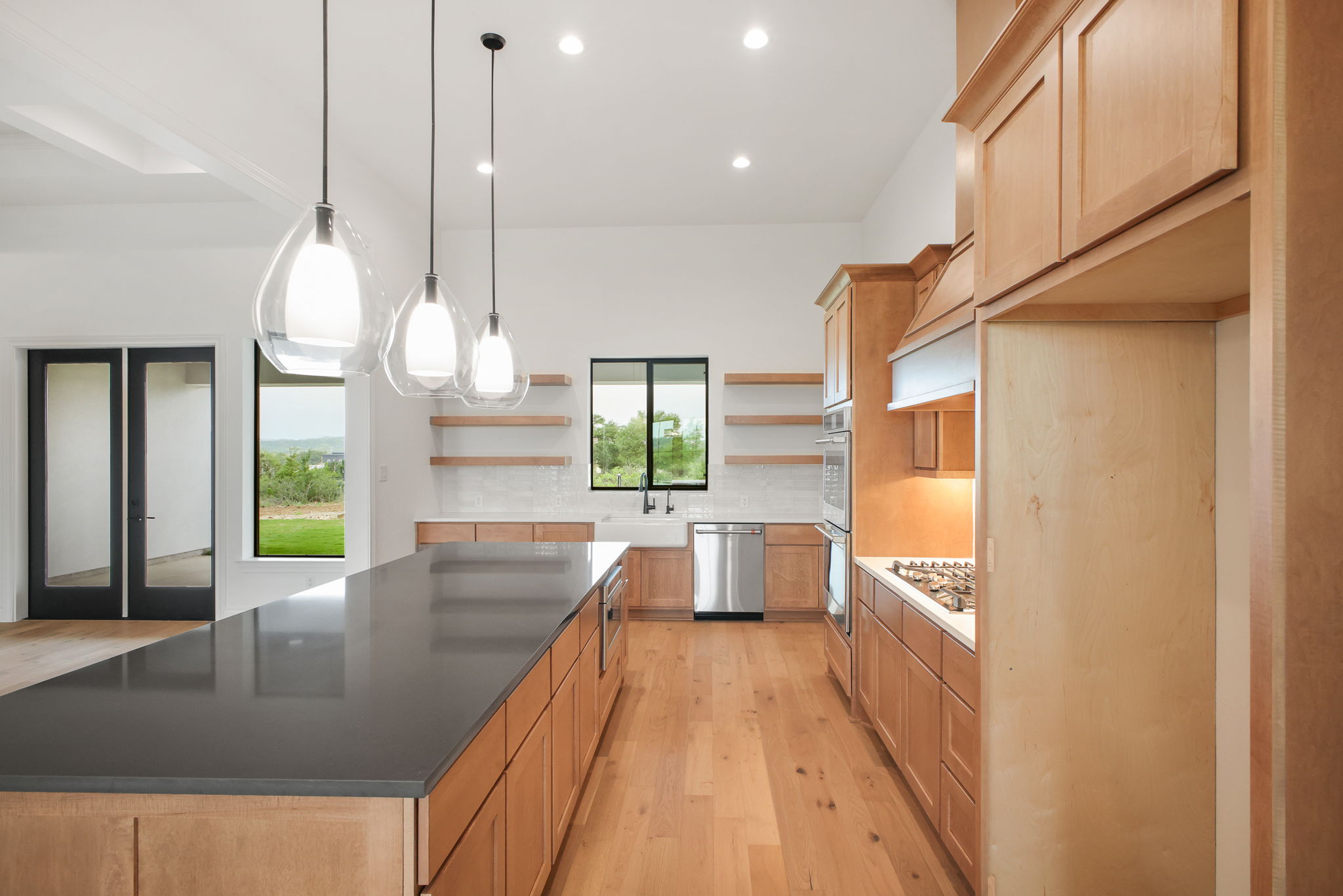 13-web-or-mls-1123_Vintage_Way_New_Braunfels_TX_78132-4