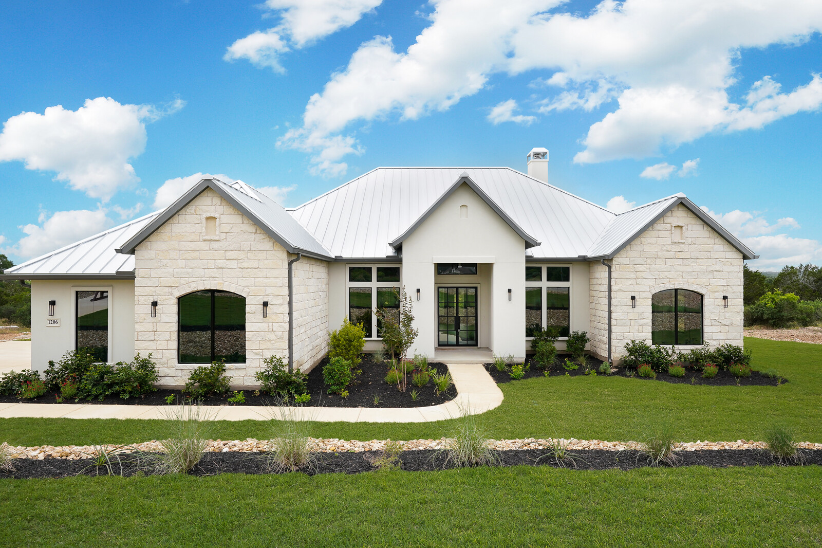 01_1206_VINTAGE_WAY_New_Braunfels_781321_mls