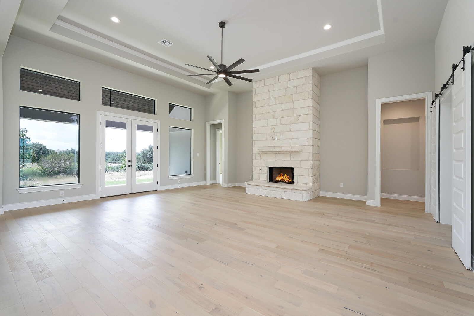 07_1206_VINTAGE_WAY_New_Braunfels_781327_mls